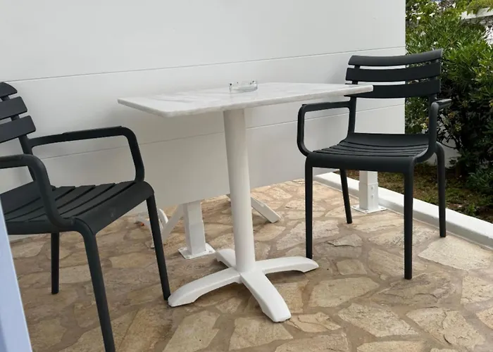 Thetis Deluxe Naousa